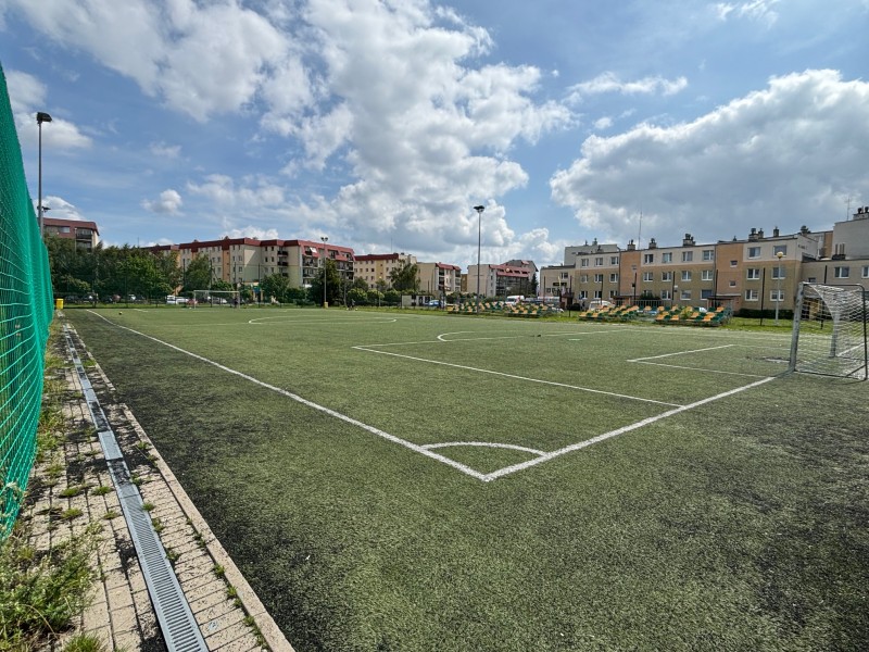 Modernizacja kompleksu sportowego ‘Moje Boisko – ORLIK 2012’ wraz z modernizacją bieżni prostej przy Szkole Podstawowej nr 7 w Giżycku